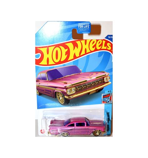 Art Collectibles Chevrolet Impala Lowrider Taxi Hot Wheels