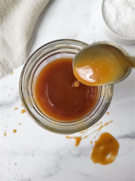 Homemade Caramel Sauce - My Happy Bakes