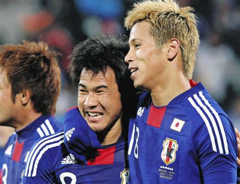 サッカー元日本代表fw岡崎慎司が今季限りで現役引退「気付いたら体がボロボロ自然と自分に限界を感じた」：中日スポーツ・東京中日スポーツ