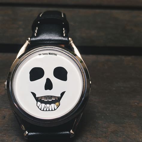 Mr. Jones Watches: A Unique Perspective on Timekeeping