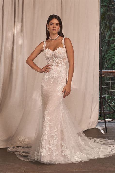 Style 66292 Lace Fit And Flare Bridal Dress With Exposed Boning And