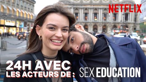 H Paris Avec Emma Mackey Et Sami Outalbali De Sex Education