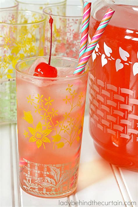 Summertime Homemade Pink Lemonade Recipe