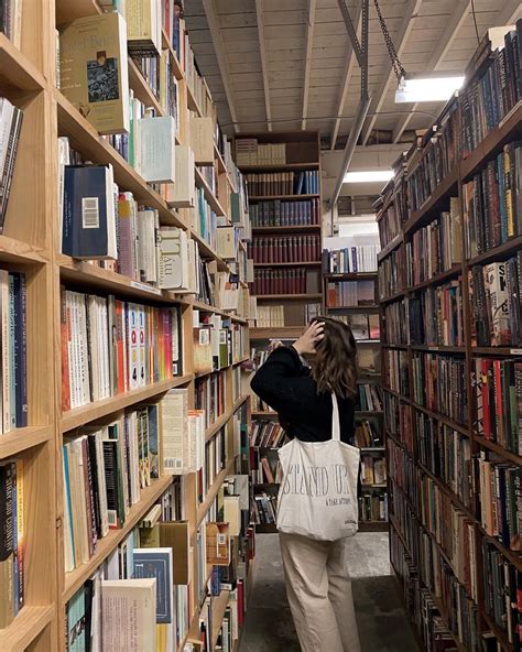 Library Aesthetic Book Aesthetic Aesthetic Photo Aesthetic Pictures