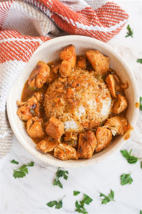 Easy Southern Smothered Chicken And Rice Ronalyn Alston