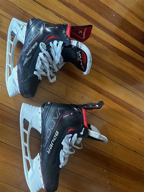 Used Bauer Regular Width Pro Stock Size 10 5 Vapor 3X Pro Hockey Skates