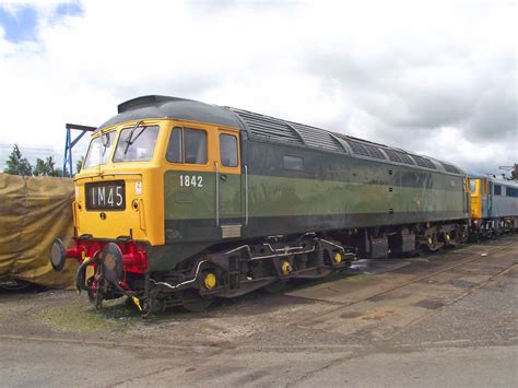 D1842 47192 Br Green Class 47 No D1842 47192 Sits At Flickr