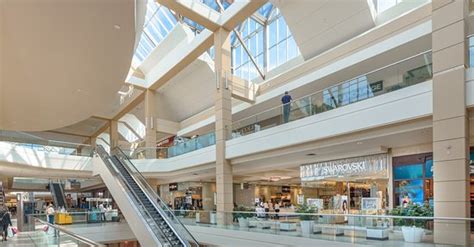 Bayshore Shopping Centre (Ottawa) - All You Need to Know BEFORE You Go ...