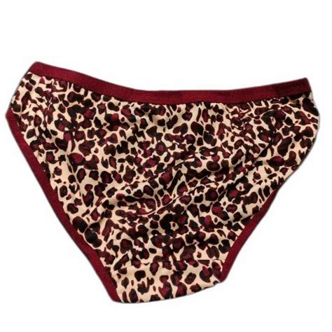 Hipster Maroon Beige Printed Lycra Ladies Panty At Rs 30piece In Ghaziabad