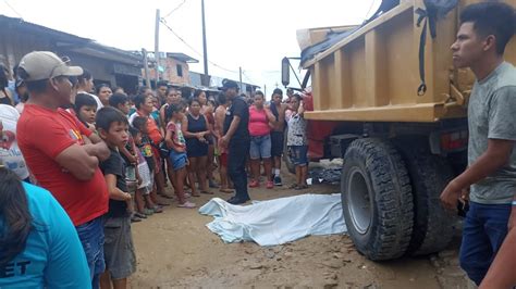 Mujer Murió Arrollada Por Camión Tras Resbalar De Su Motocicleta En Loreto Rpp Noticias