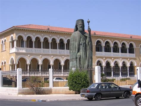 Follow Woody: Makarios Statue Former Location