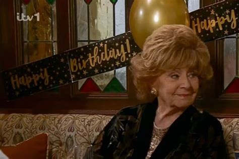 Itv Coronation Street Fans Shocked About Rita Tanner Star Barbara Knox