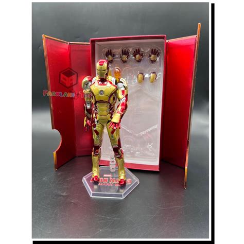 โมเดล ไอรอนแมน มาร์ค42 แซดดีทอย Model Iron Man Mark 42 Zd Toy