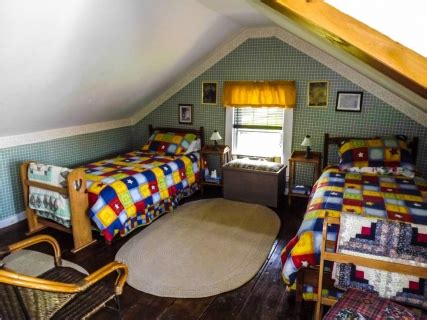 Foley House Inn - Bed and Breakfast Maitland Nova Scotia