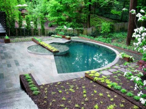 Jaw Dropping Flower Beds Arrangements And Landscape Designs