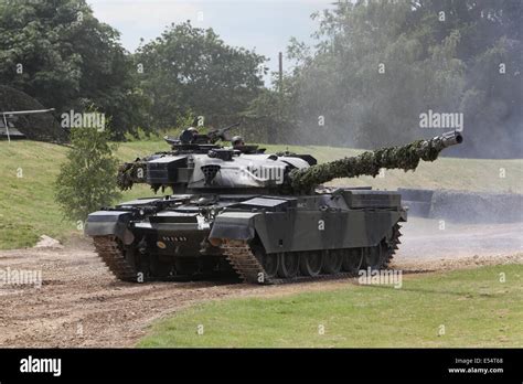 Chieftain Mk10 Tank Stock Photo Royalty Free Image 72021552 Alamy