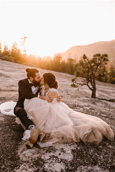 Intimate Wedding In Yosemite National Park Yosemite Elopement Photographer — The Hearnes