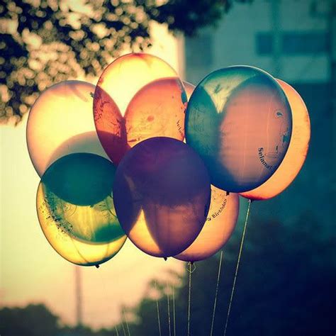 vintage, wallie, wallpaper, cute, balloons | Tumblr photography, Balloons, Vintage photography