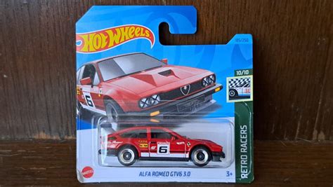 Hot Wheels Alfa Romeo GTV