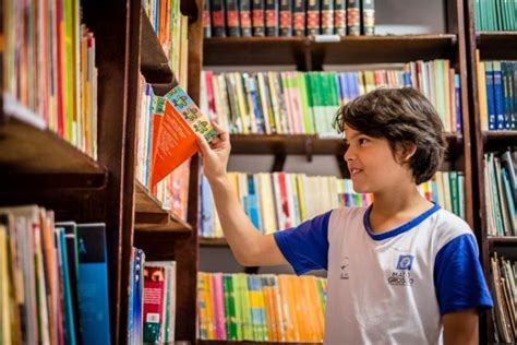 Livros de escritores regionais são lançados apoio de edital do