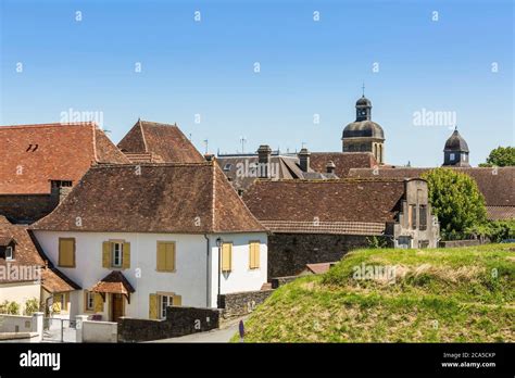 France Pyr N Es Atlantiques B Arn Navarrenx Labeled Les Plus Beaux