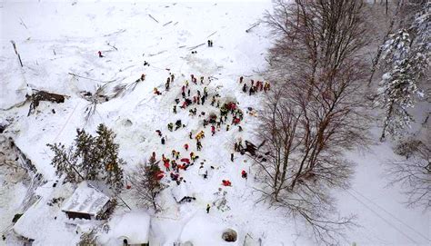 Quattro Anni Fa La Tragedia Dell Hotel Rigopiano L Abruzzo Non