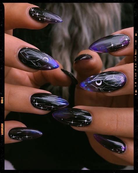 Pin By Favela On U As Witch Nails Stylish Nails Witchy Nails