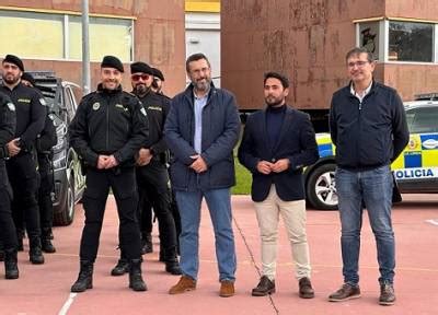 Agentes Del Goap De Los Barrios Imparten Un Curso Sobre Control De