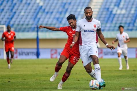 Jadwal Piala Presiden Borneo Vs Persija Arema Tantang Persis