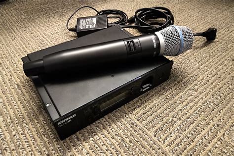 Shure GLXD24R B87A GLX D Advanced Wireless Microphone System Reverb