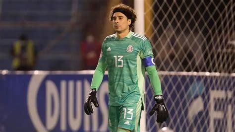 Va por más Memo Ochoa empata a Campos en marca con el Tri TUDN Aqui