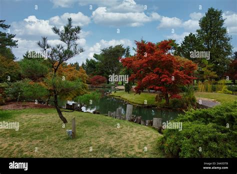 Mizumoto Japanese Stroll Garden In Springfield Mo Stock Photo Alamy