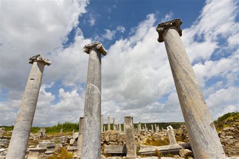 Three Columns at the Ruins of Perga Turkey Stock Photo - Image of pillar, architecture: 63601204