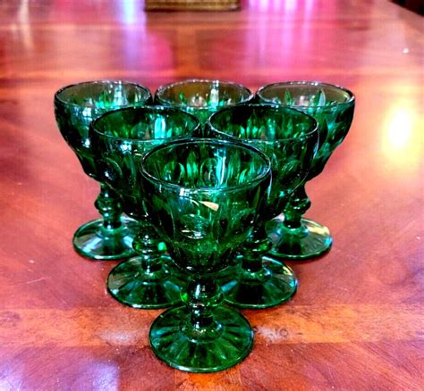 6 Extremely Rare Vintage Emerald Green Cocktail Cordial Aperitif Absinthe Glasses Goblets Mcm