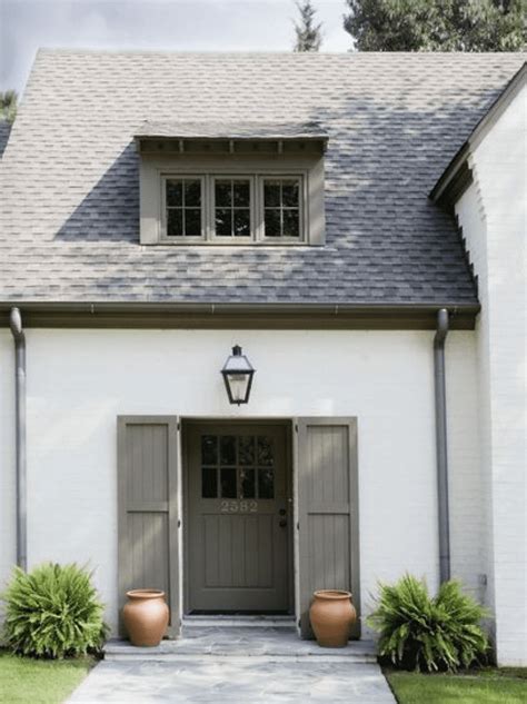 Exterior Paint Color Trends for 2020 - Amykranecolor.com