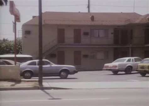 IMCDb Org 1977 Ford Thunderbird In Mrs Columbo 1979 1980