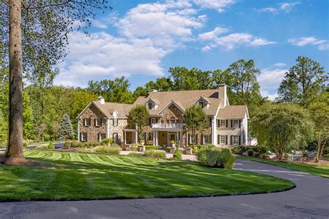 Sophisticated Luxury On Bernardsville Mountain