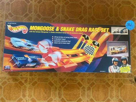 Hot Wheels Mongoose And Snake Drag Race Track SCHULTIS SON INC