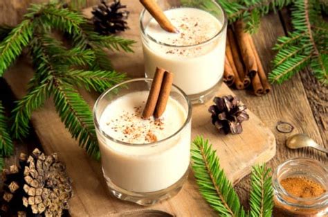 The History of Eggnog Drinks – Homemade Eggnog | Mamiverse