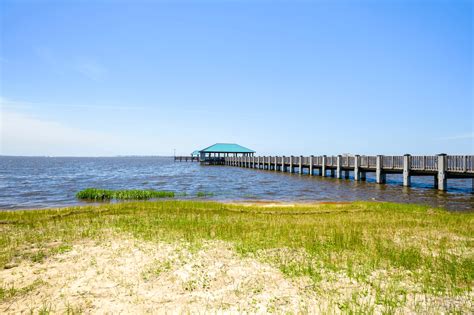 15 Best Mississippi Beaches