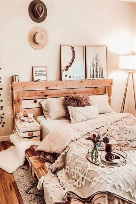 Minimalist Boho Chic Bedrooms A Guide To Achieving The Perfect Look Homyracks