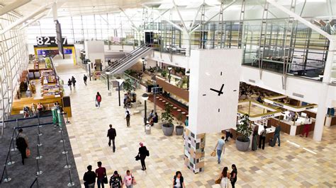 brisbane airport chases high  retailers  revamp newsreel