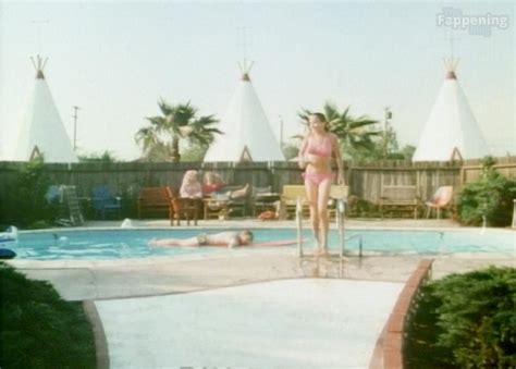 Linda Purl Nude Sexy Collection Photos TheFappening