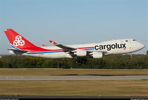 LX WCV Cargolux Airlines International Boeing 747 4R7F Photo by András