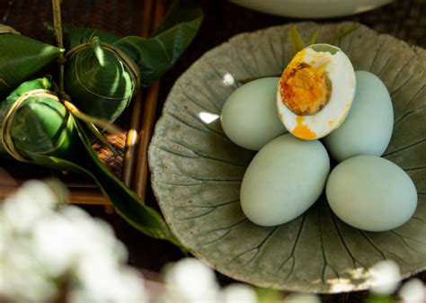 How To Cook With Duck Eggs F And B Recipes