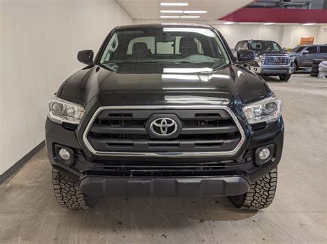 Used 2017 Toyota Tacoma Sr5 Pw2736 Edmonton Alberta Go Auto