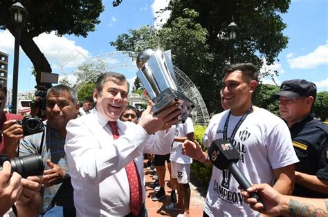 Zamora Recibi Al Plantel De Central C Rdoba Es Una Alegr A