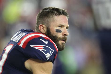 Injury Update For New England Patriots Wr Julian Edelman The Spun