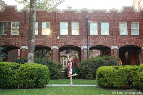 FSU Graduation Portaits – Kris Kimel Photography