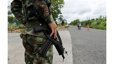 Paro Armado Del Clan Del Golfo Desnuda Fragilidad De La Seguridad En